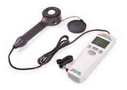 Измеритель освещённости АКИП-9701 фото